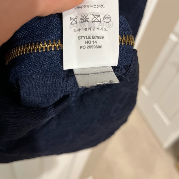 J. Crew Matelasse Geometric 3/4 Sleeved Navy Blue Top Zip Sides Pullover Sz 6 - Picture 6 of 12